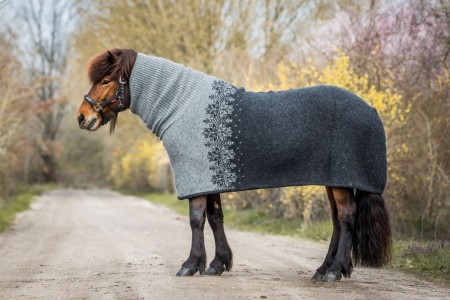 Kidka Ás Ulldekken med hals grå/svart